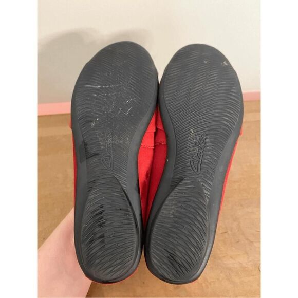 Clarks Women's size 7 Gracelin Jonas Loafer Flat red comfort shoes bow - Picture 6 of 6